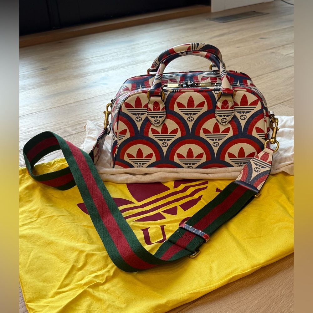 Gucci X Adidas Women's Red and Blue Graphic Satchel or Crossbody mini